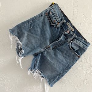 Levi’s wedgie skinny short